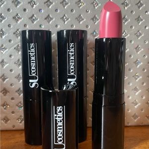 Mimi Nicole Pink Lipstick